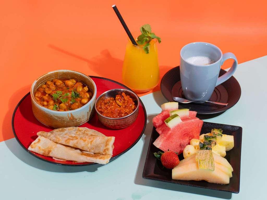 Adagio Deira Hotel *